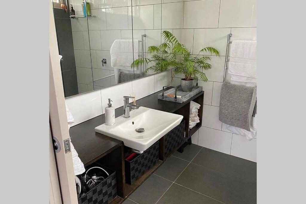 L'Ecole Private Studio-Apartment By My Lodgingfy Moorabbin Εξωτερικό φωτογραφία